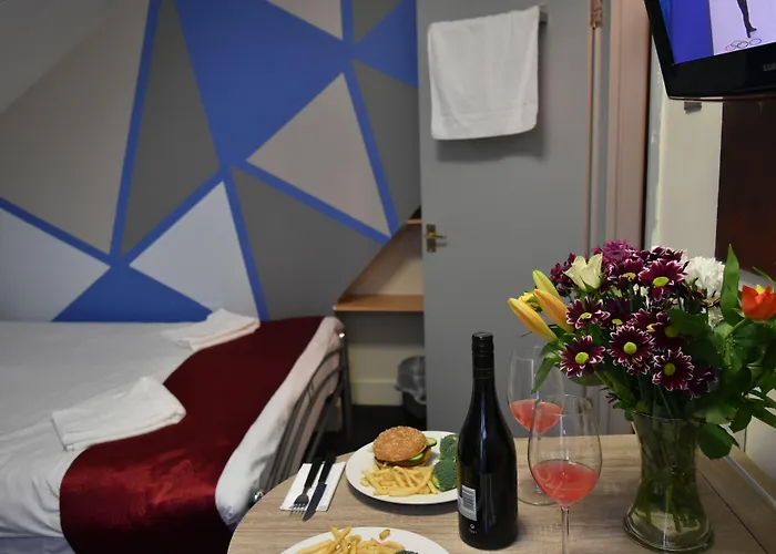 London Olympus Hotel Nirvana